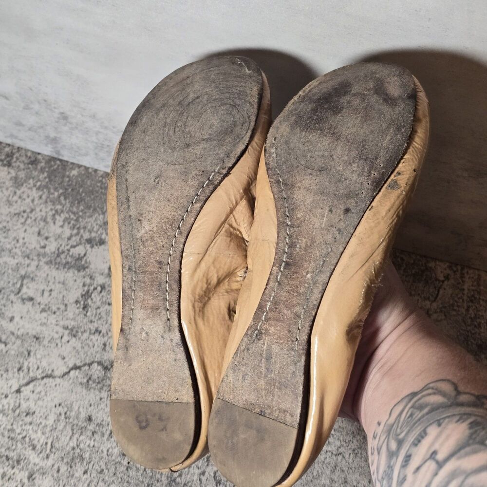 Tory Burch Caroline Patent Leather Ballerina Flats Shoes Nude Beige Size 6.5 - Picture 5 of 5
